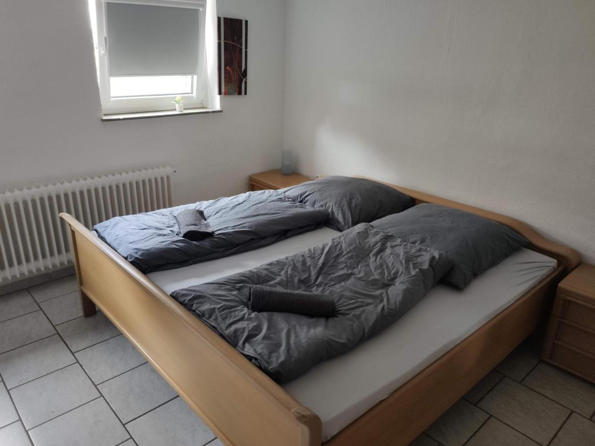 Schoenes Einfaches Zentrales Zimmer In Oldenburg Eksteriør billede