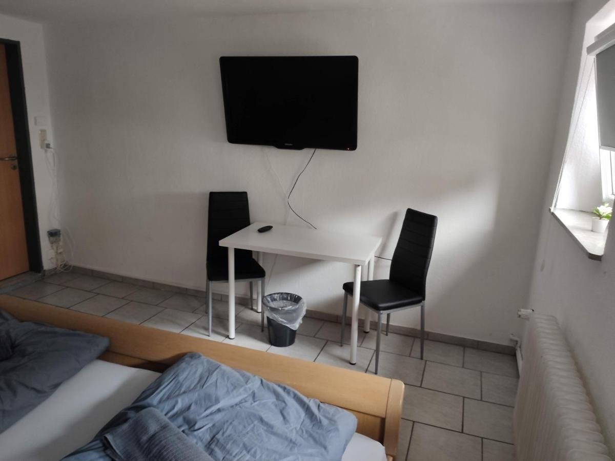 Schoenes Einfaches Zentrales Zimmer In Oldenburg Eksteriør billede