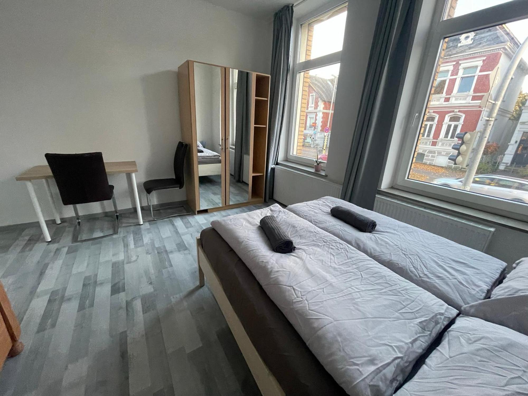 Schoenes Einfaches Zentrales Zimmer In Oldenburg Eksteriør billede